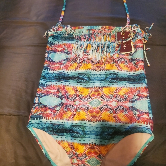 Vigoss swimsuit - Picture 3 of 3